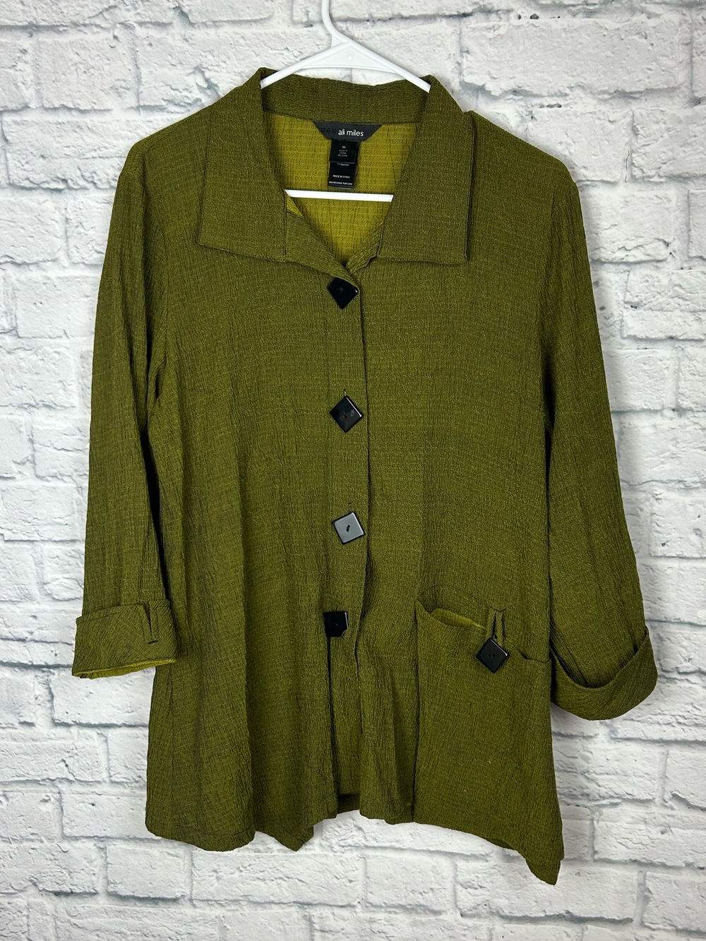 Ali Miles Women’s Medium Olive Green Textured Swing Jacket Artsy Button Front